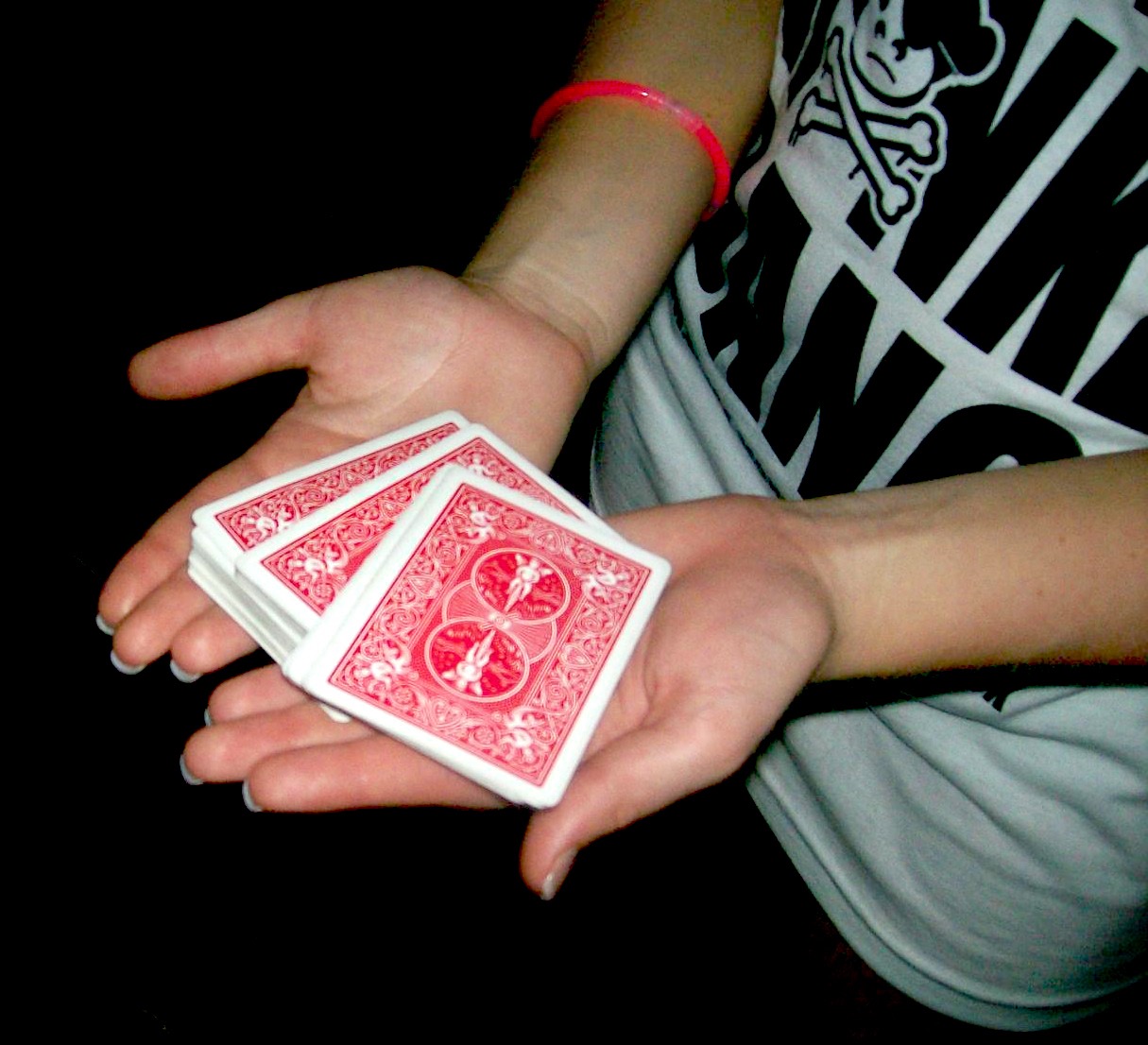 Street Magician Liam Walsh performing close up magic at Liquid Lounge Nightclub in Worthing